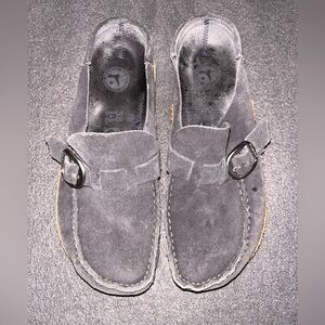 EUC Birkenstock Buckley MuleClogs Shearling Navy Suede Leather Shoes. Size 7